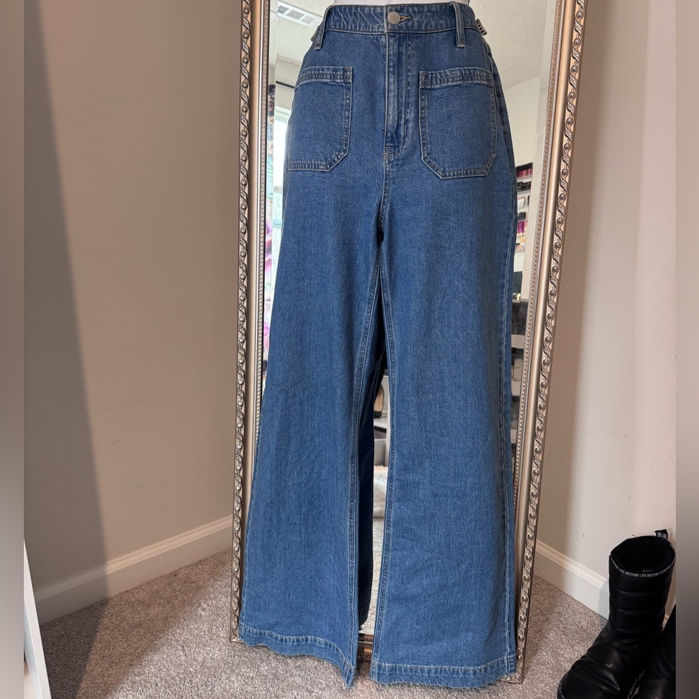 NWOT Wide-Leg Blue Denim Jeans